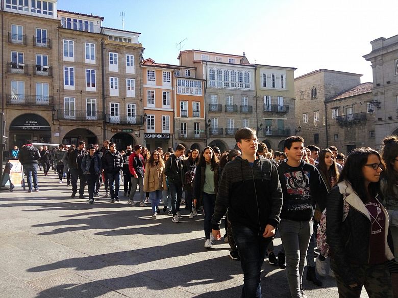 17-11-16 ManiFolgaEstudantilOurense08.jpeg